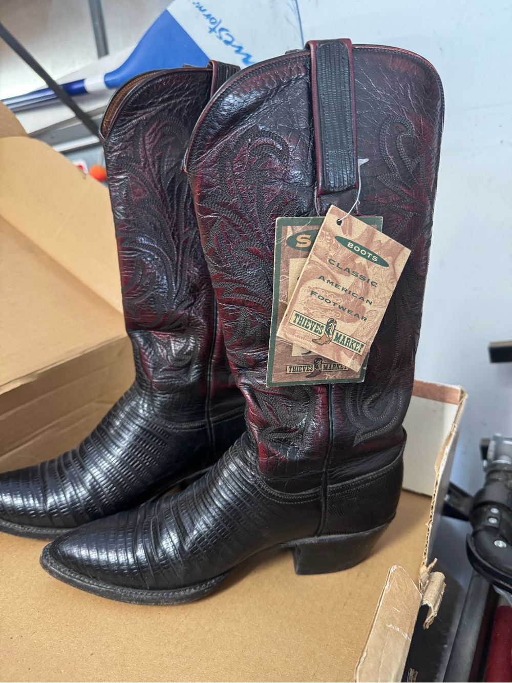 Lucchese Lizard Womens Western Boots in Dark Cherry and Black